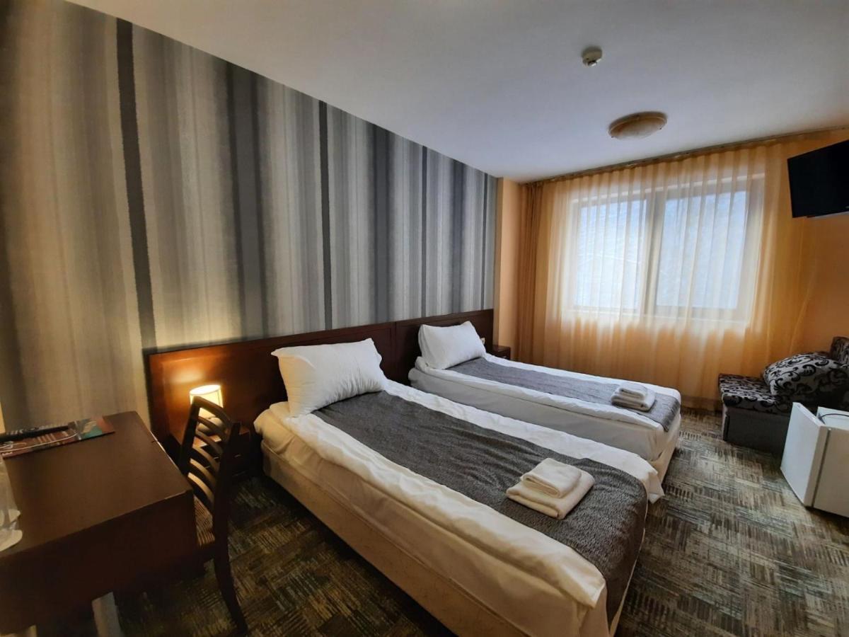 Balkan Hotel Chiflik Extérieur photo