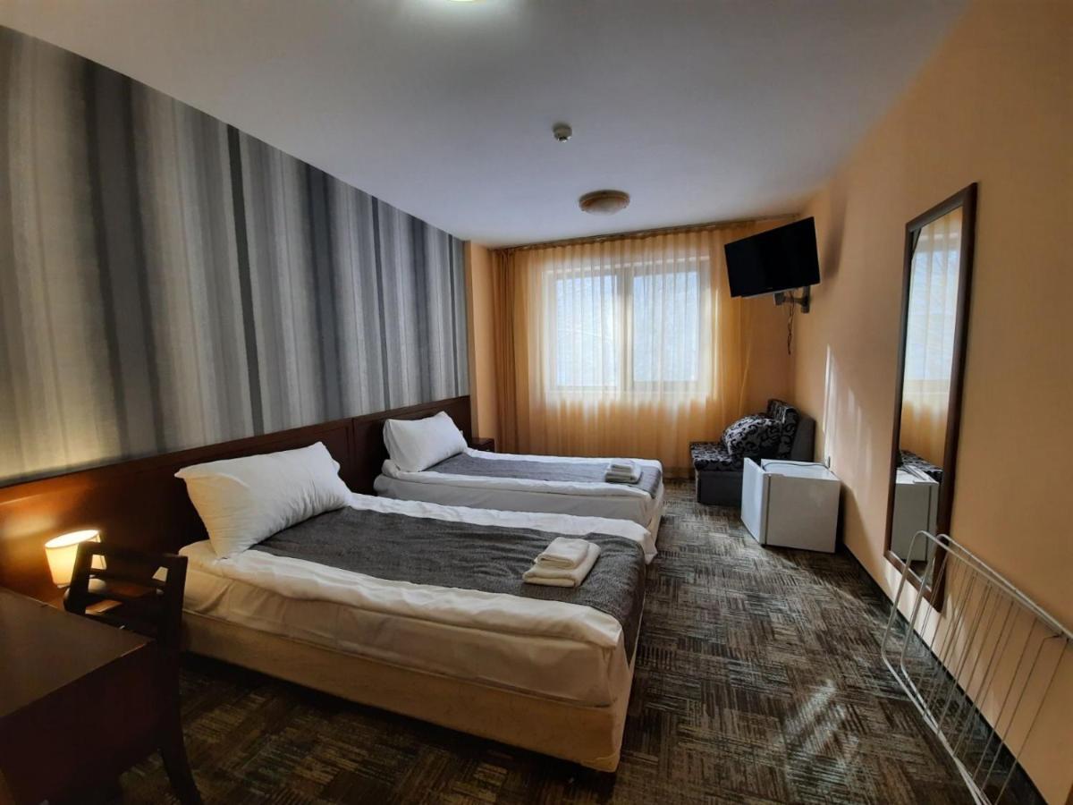 Balkan Hotel Chiflik Extérieur photo